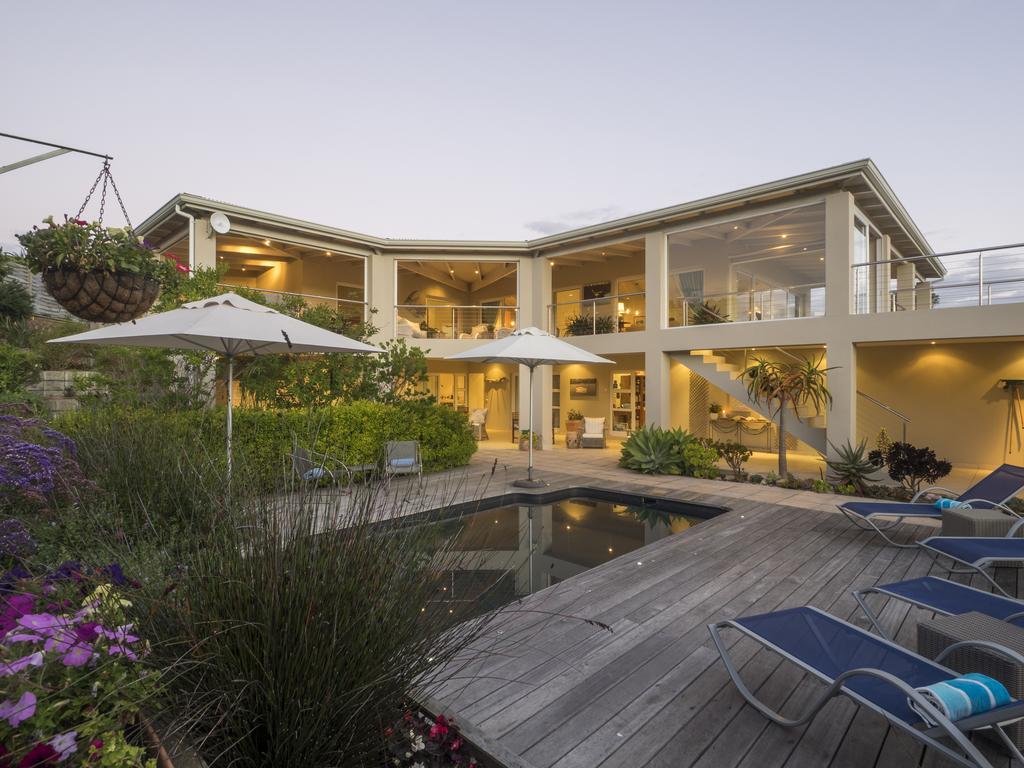 Bahari Beach House Plettenberg Bay Exterior photo