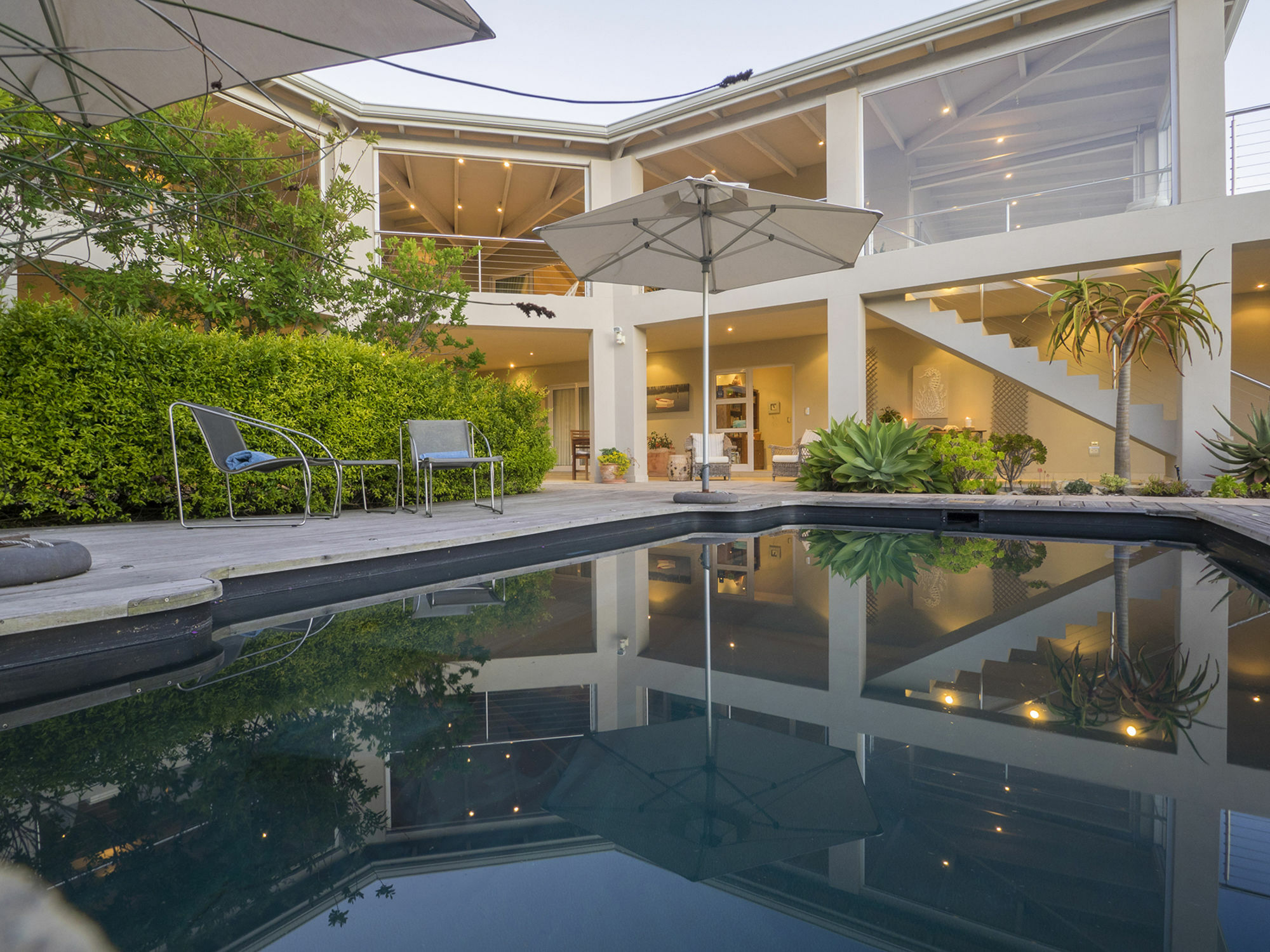 Bahari Beach House Plettenberg Bay Exterior photo