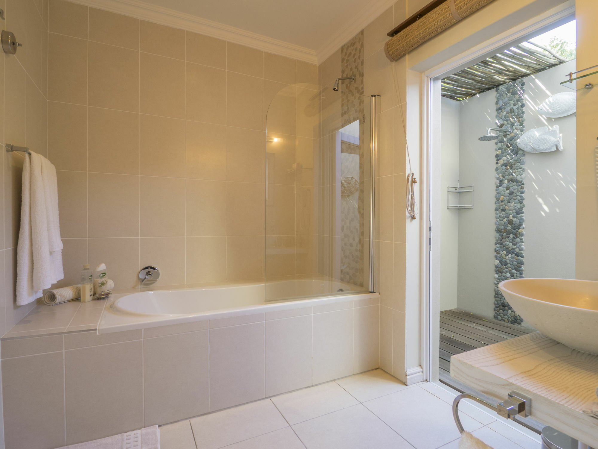 Bahari Beach House Plettenberg Bay Exterior photo